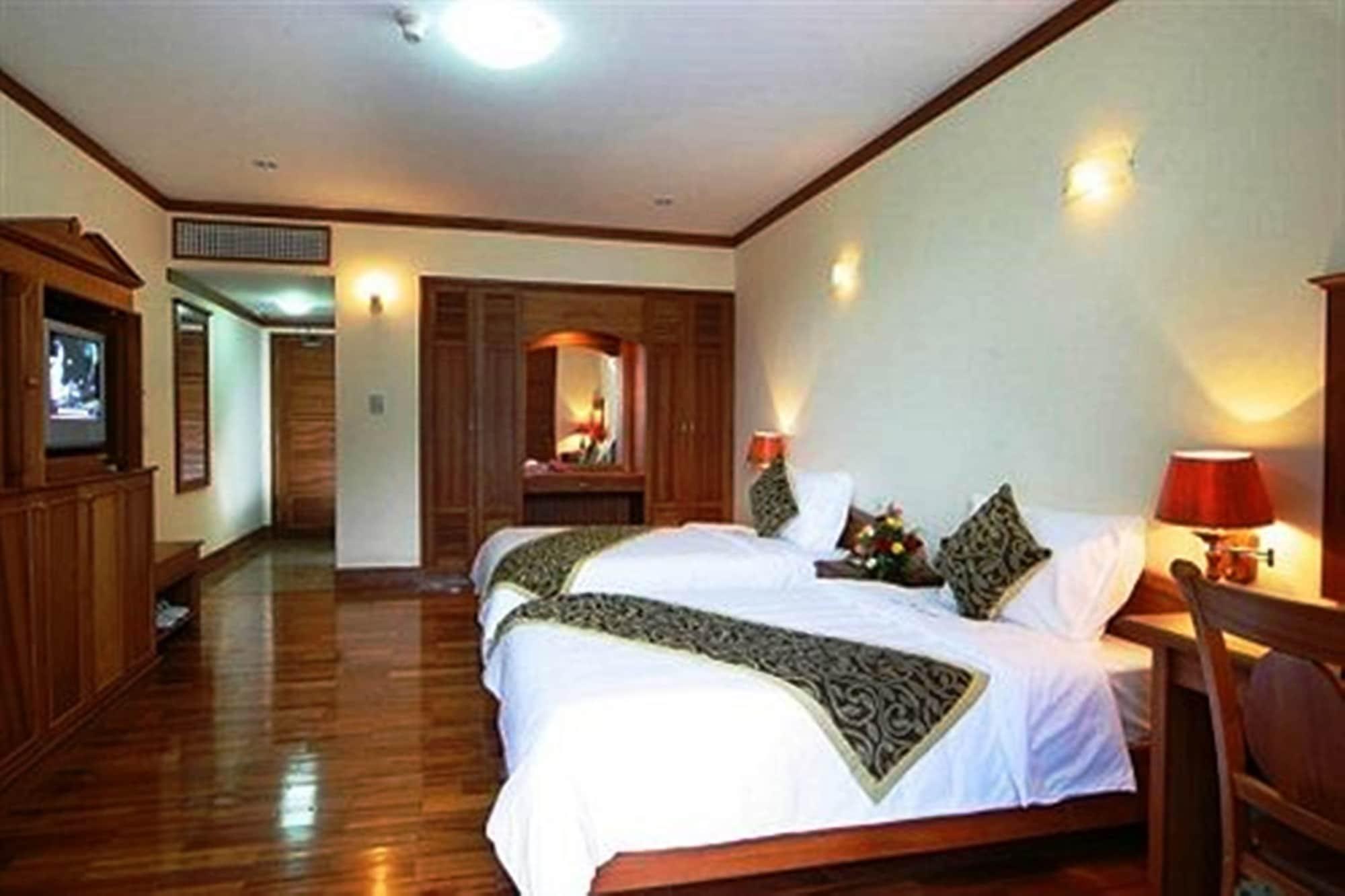 Dankbaar Resort 퀴논 외부 사진