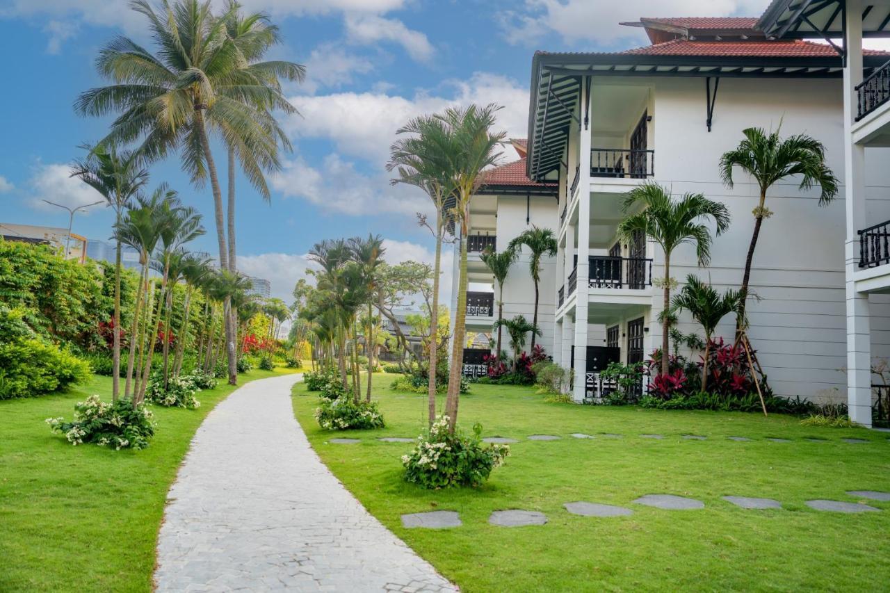Dankbaar Resort 퀴논 외부 사진