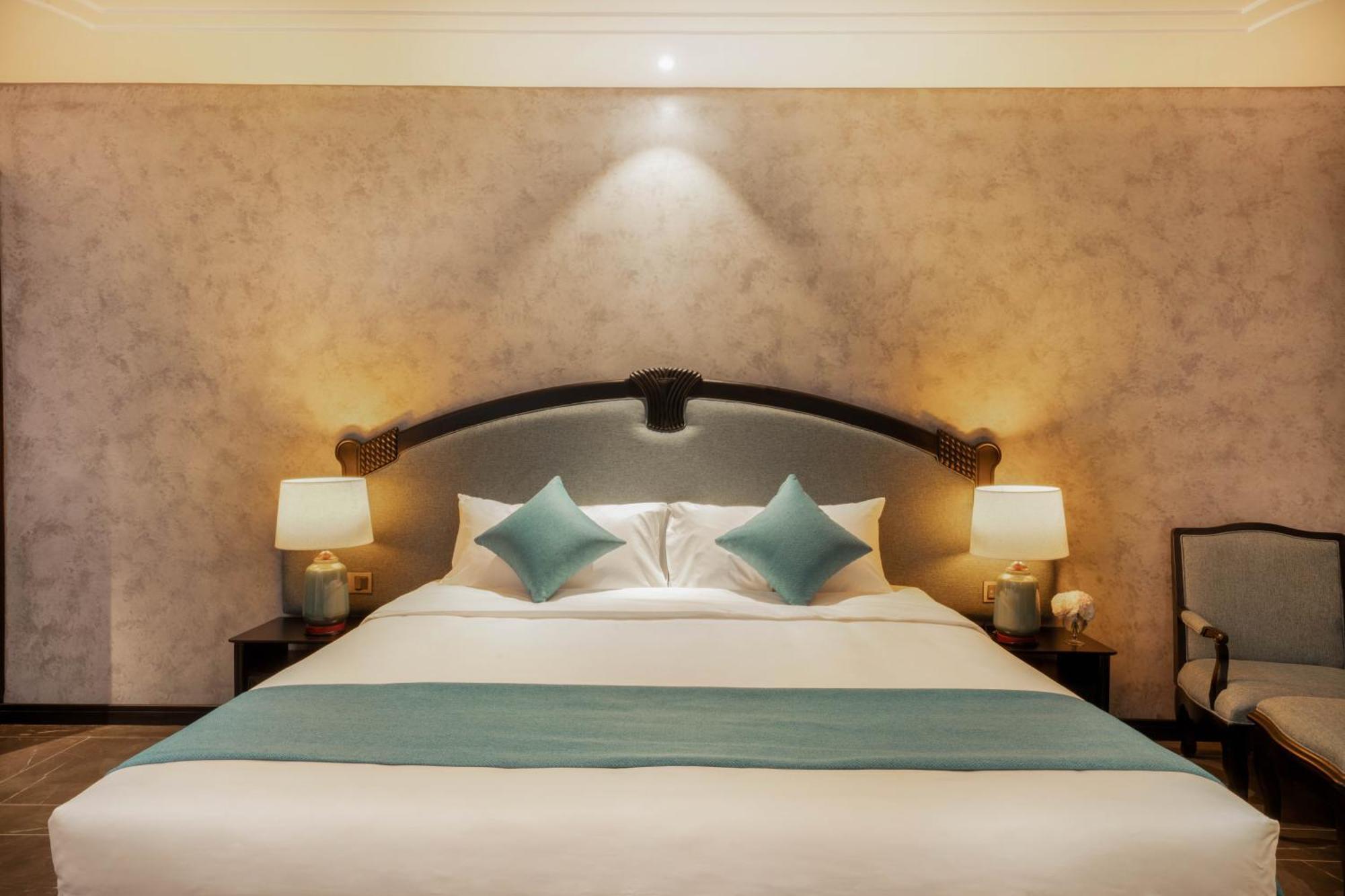 Dankbaar Resort 퀴논 외부 사진