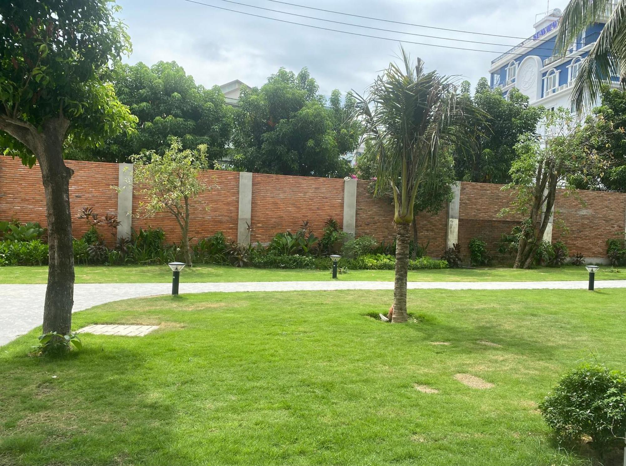 Dankbaar Resort 퀴논 외부 사진